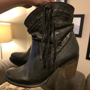 Naughty Monkey Black Boots 8.5